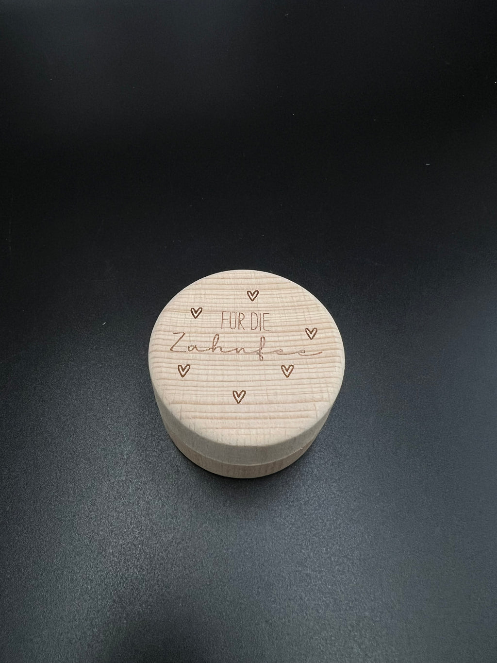 Milchzahn-Dose aus Holz