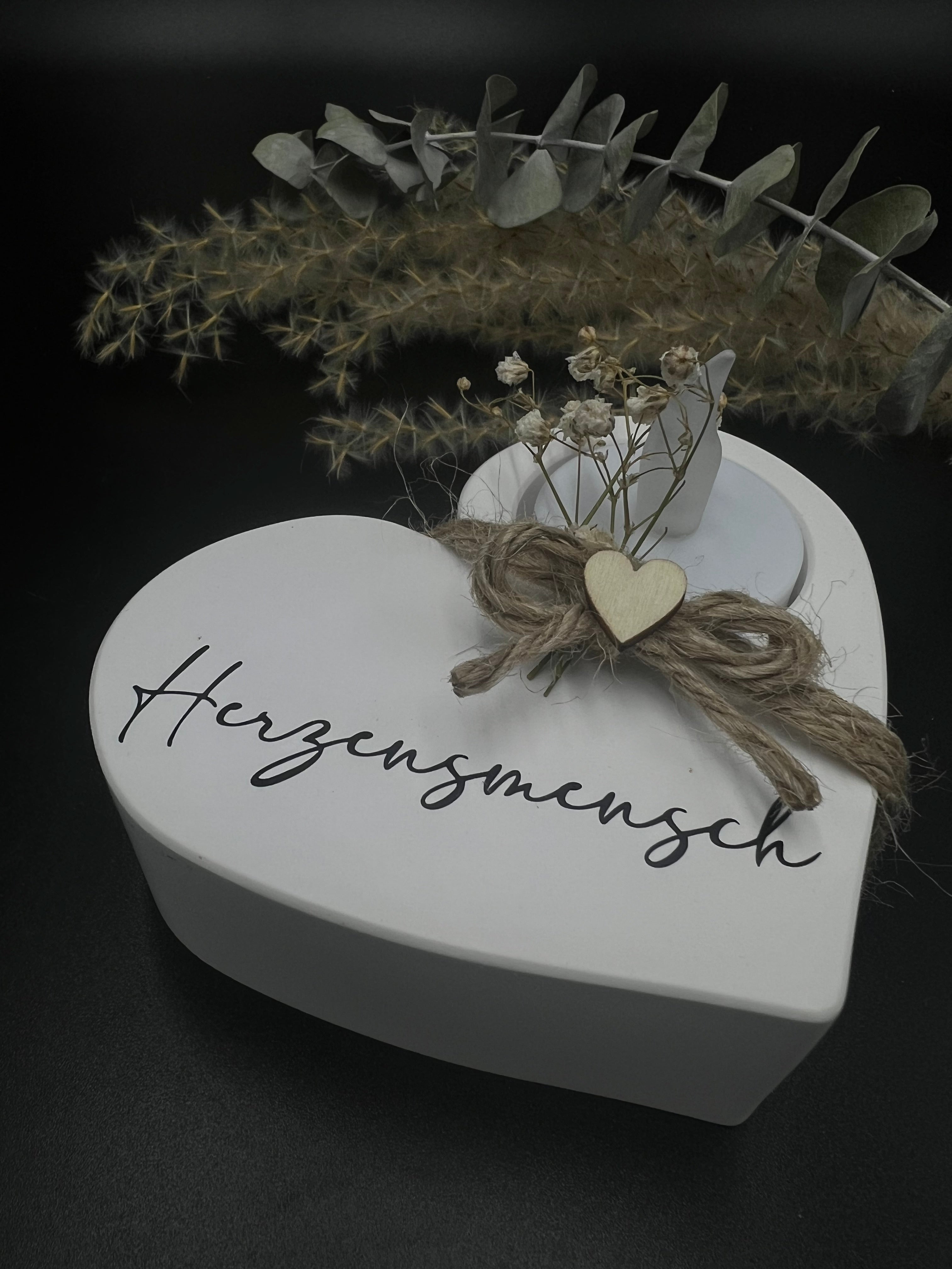 Herz-Teelichthalter